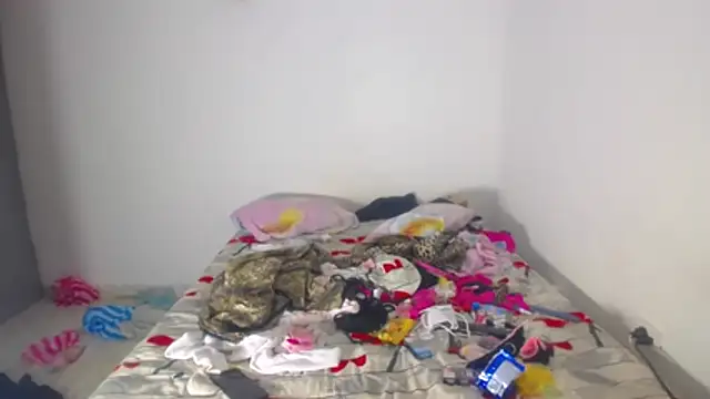 barbara anal squirt  online show from 04-21-26, 01:42