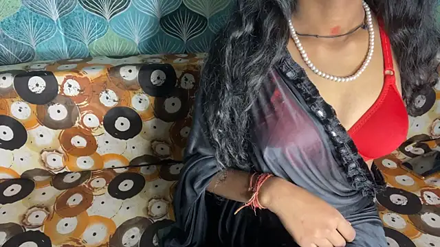 shuhana  online show from 11-30-25, 05:11