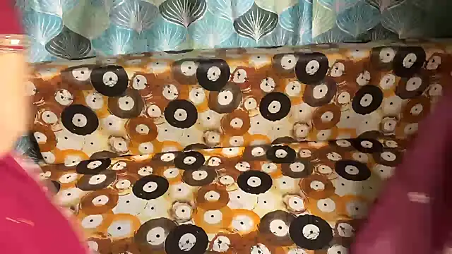 shuhana  online show from 04-19-26, 04:34