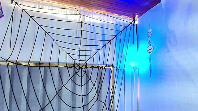 Zoe Curvy online show from 10-22-25, 12:49