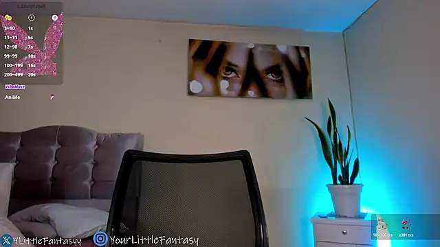 lauvelez   online show from 07-28-26, 04:39