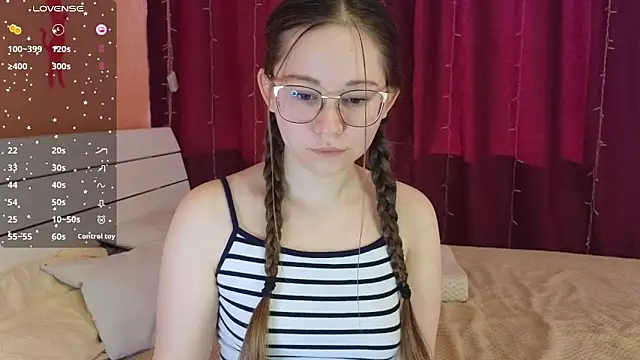 AnastasiiaFox online show from 03-15-26, 07:47