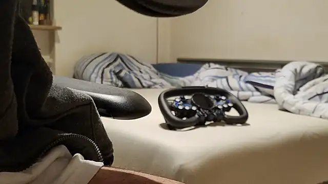 Snapshot of Alphapimmelchen chatting on 02-10-26, 03:10 Alphapimmelchen online show from 02-10-26, 03:10