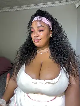 Katamia25 online show from 12-28-24, 07:33