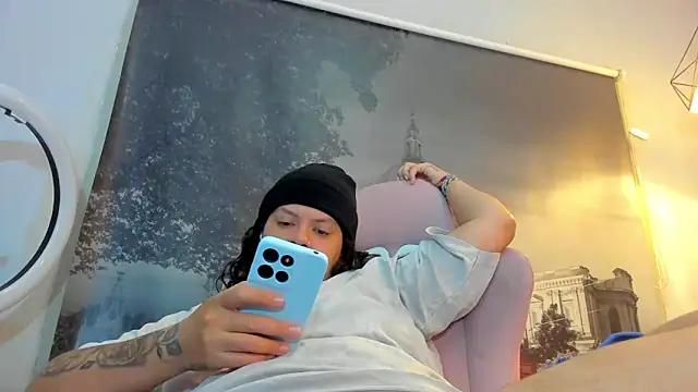 snowflake xxx online show from 10-13-25, 03:45