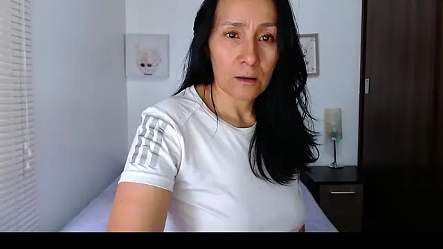 Maira B online show from 03-23-26, 05:50