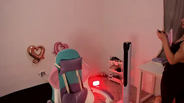 WandaDoll online show from 02-15-25, 12:33