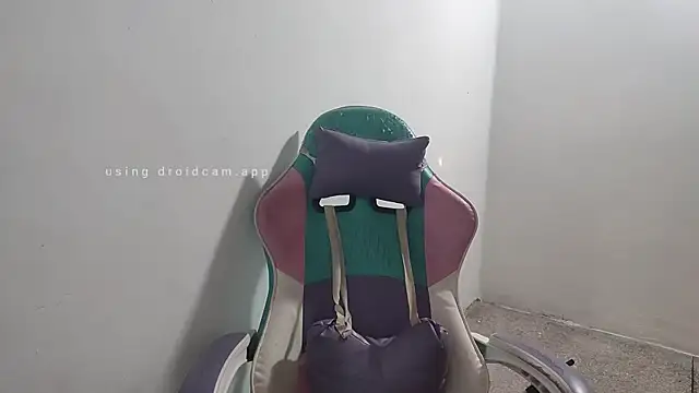 WandaDoll online show from 10-08-25, 11:41