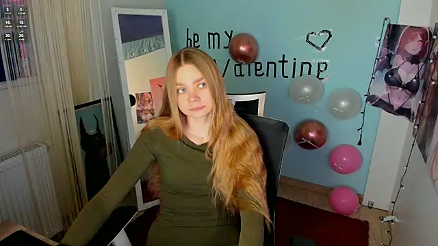 Molly sweetie online show from 02-18-25, 06:59