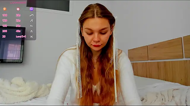 Snapshot of Molly_sweetie chatting on 03-10-26, 07:46 Molly sweetie online show from 03-10-26, 07:46