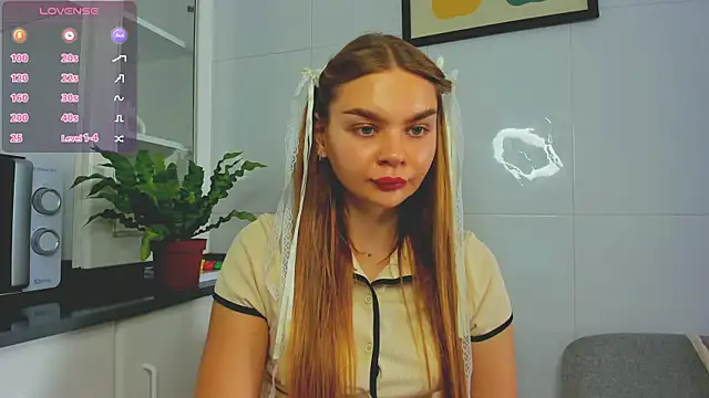 Molly sweetie online show from 06-12-26, 01:10