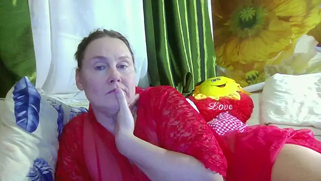 Snapshot of pussykroshka chatting on 11-13-25, 12:48 pussykroshka online show from 11-13-25, 12:48