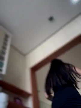 Snapshot of Nikatsu chatting on 10-17-25, 03:36 Nikatsu online show from 10-17-25, 03:36