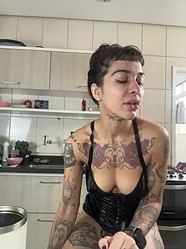 Snapshot of Nikatsu chatting on 02-24-26, 02:37 Nikatsu online show from 02-24-26, 02:37