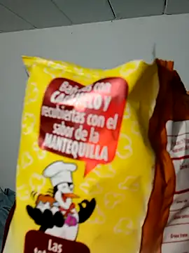 Snapshot of ElSunEagle chatting on 10-16-25, 03:40 ElSunEagle online show from 10-16-25, 03:40