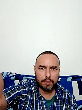 Snapshot of ElSunEagle chatting on 11-27-25, 02:24 ElSunEagle online show from 11-27-25, 02:24