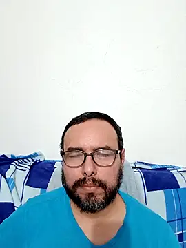 Snapshot of ElSunEagle chatting on 02-01-26, 01:15 ElSunEagle online show from 02-01-26, 01:15