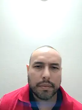 Snapshot of ElSunEagle chatting on 02-20-26, 02:30 ElSunEagle online show from 02-20-26, 02:30