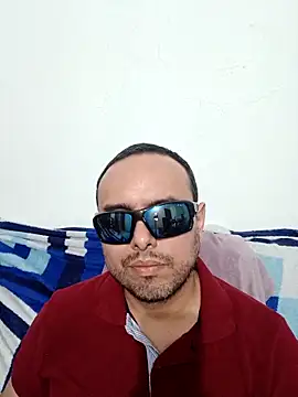 Snapshot of ElSunEagle chatting on 03-18-26, 02:15 ElSunEagle online show from 03-18-26, 02:15