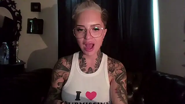 Rubyrichhxo online show from 09-14-25, 10:25