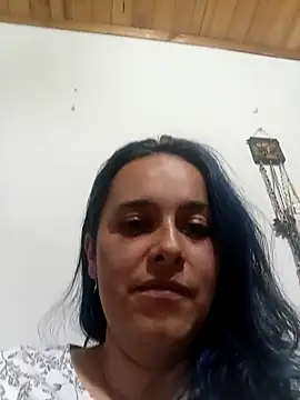 Snapshot of MagicStephany_ chatting on 02-13-26, 02:40 MagicStephany online show from 02-13-26, 02:40