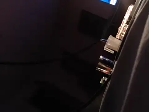 Snapshot of FleshlightFan chatting on 12-20-25, 09:44 FleshlightFan online show from 12-20-25, 09:44