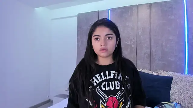 Snapshot of GiselOrtiz chatting on 01-30-25, 11:11 GiselOrtiz online show from 01-30-25, 11:11
