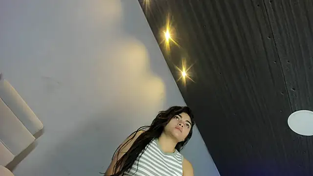 Snapshot of GiselOrtiz chatting on 02-01-25, 11:10 GiselOrtiz online show from 02-01-25, 11:10