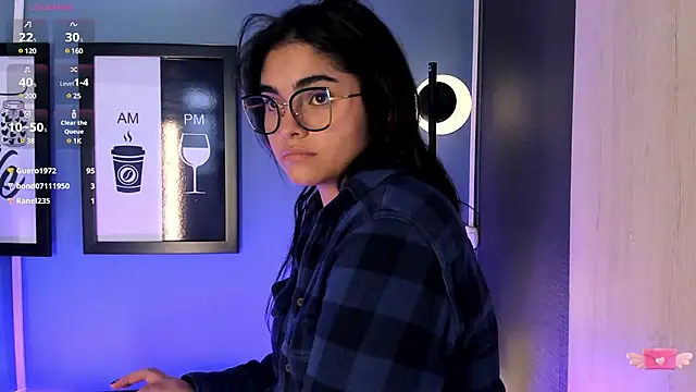 Snapshot of GiselOrtiz chatting on 02-18-25, 03:21 GiselOrtiz online show from 02-18-25, 03:21