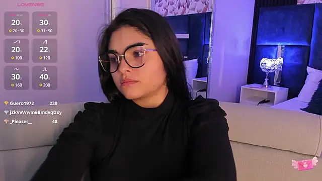 Snapshot of GiselOrtiz chatting on 03-09-25, 04:11 GiselOrtiz online show from 03-09-25, 04:11