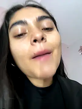 Snapshot of GiselOrtiz chatting on 10-16-25, 10:16 GiselOrtiz online show from 10-16-25, 10:16