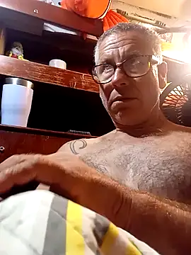 Snapshot of Pcsammy73 chatting on 10-22-25, 09:53 Pcsammy73 online show from 10-22-25, 09:53