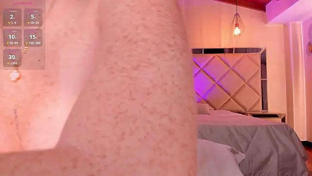 Snapshot of CorinneRusso chatting on 03-15-25, 07:42 CorinneRusso online show from 03-15-25, 07:42