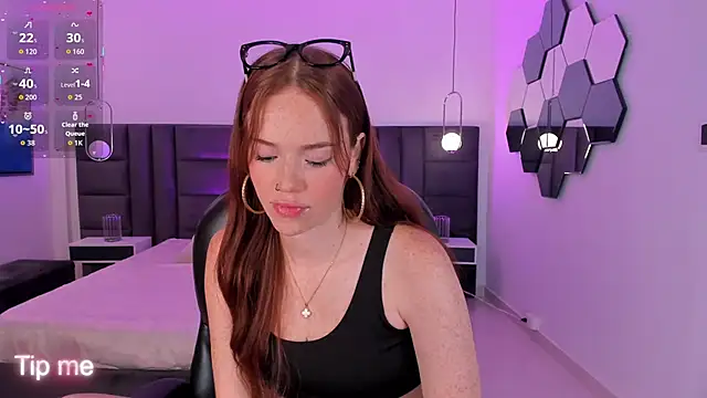 Snapshot of CorinneRusso chatting on 01-14-26, 05:02 CorinneRusso online show from 01-14-26, 05:02