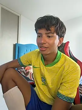 Leonarrrd 01 online show from 12-03-25, 04:49