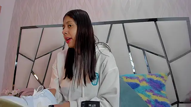  aurora18  online show from 03-09-26, 03:10