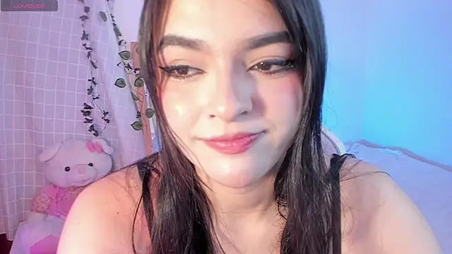 Snapshot of Anastasia1213 chatting on 07-12-26, 11:18 Anastasia1213 online show from 07-12-26, 11:18
