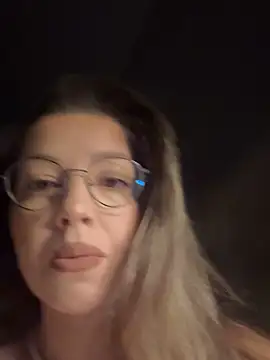 SonyaD  online show from 04-28-26, 02:27