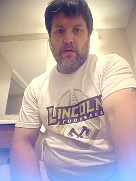 Snapshot of Buddy_Cuck chatting on 10-17-25, 04:20 Buddy Cuck online show from 10-17-25, 04:20