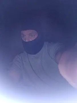 Snapshot of Buddy_Cuck chatting on 11-29-25, 08:50 Buddy Cuck online show from 11-29-25, 08:50