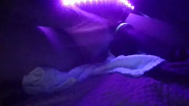 Snapshot of Buddy_Cuck chatting on 01-07-26, 07:11 Buddy Cuck online show from 01-07-26, 07:11