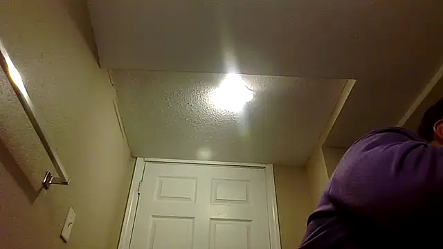 Snapshot of Buddy_Cuck chatting on 01-11-26, 03:00 Buddy Cuck online show from 01-11-26, 03:00