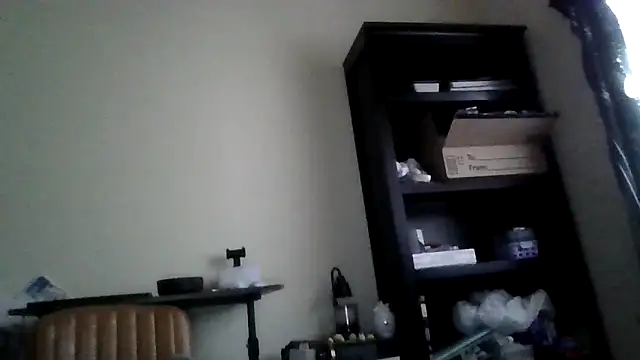 Snapshot of Buddy_Cuck chatting on 02-17-26, 03:51 Buddy Cuck online show from 02-17-26, 03:51