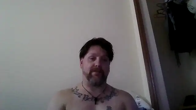 Snapshot of Buddy_Cuck chatting on 02-23-26, 05:21 Buddy Cuck online show from 02-23-26, 05:21