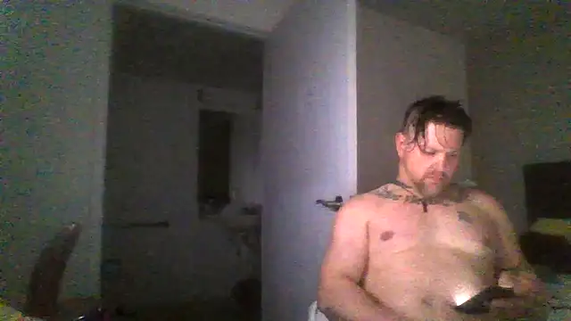 Snapshot of Buddy_Cuck chatting on 03-01-26, 07:16 Buddy Cuck online show from 03-01-26, 07:16