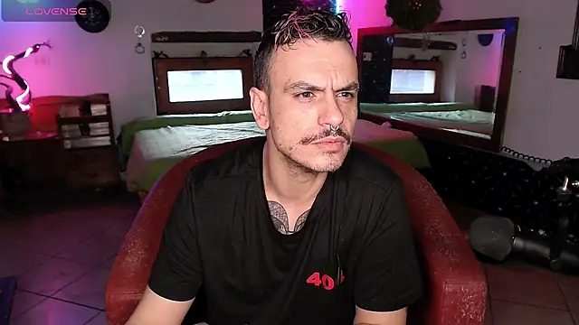 Snapshot of cek_186 chatting on 12-18-24, 07:36 cek 186 online show from 12-18-24, 07:36