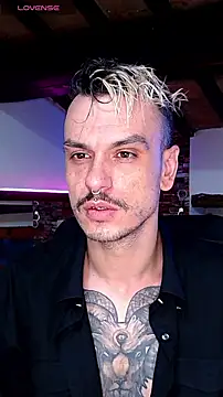 Snapshot of cek_186 chatting on 03-22-25, 06:03 cek 186 online show from 03-22-25, 06:03