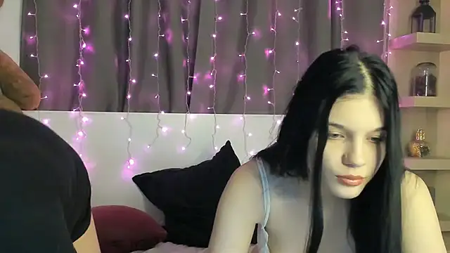 Snapshot of xDeepInLovexx chatting on 02-28-25, 07:03 xDeepInLovexx online show from 02-28-25, 07:03