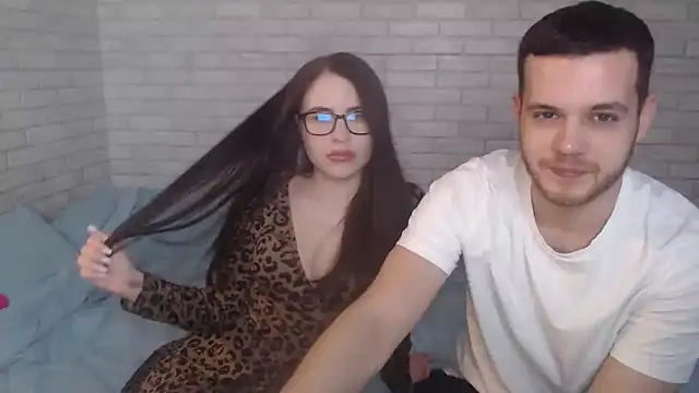 Snapshot of Fuckyoursecretary69 chatting on 02-16-25, 02:21 Fuckyoursecretary69 online show from 02-16-25, 02:21