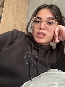 Snapshot of CamilaSofiia chatting on 02-16-26, 04:58 CamilaSofiia online show from 02-16-26, 04:58